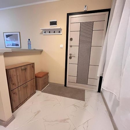 Cozy Apartment Near City Center Sofia Ngoại thất bức ảnh